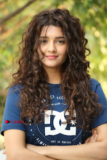 Actress Rithika Sing Latest Pos in Denim Jeans at Guru Movie Interview  0032