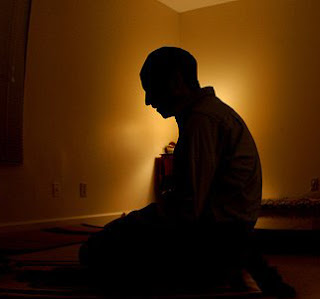 3 Amalan sederhana kisah pemuda sholeh calon penghuni ahli Surga