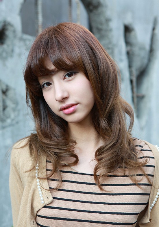 New Beautiful Long Wavy Hairstyle for Asian Girls Ladies Mails