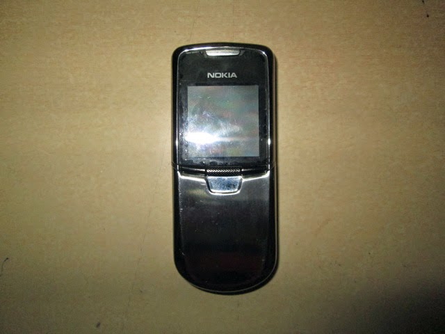 Nokia jadul 8800