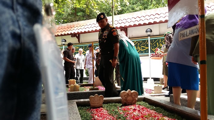 Tradisikan Ziarah, Panglima TNI Ingatkan Prajurit Jangan Lupa Sejarah