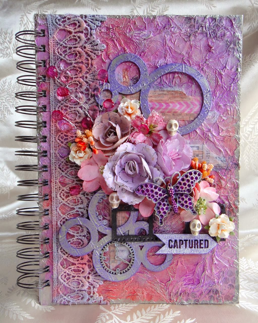 Blue Fern Studios: A layout and an art journal with Jackie Clark