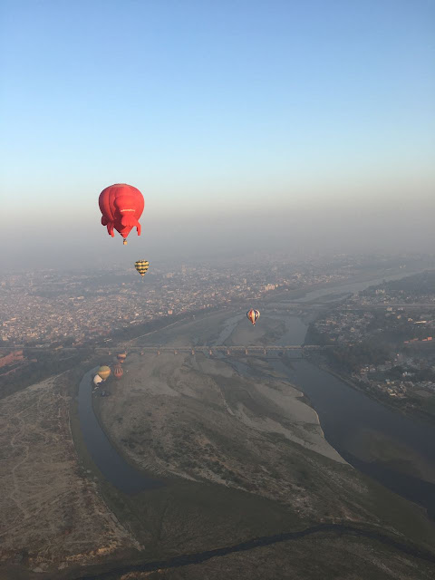 Taj Balloon Festival amazes and exhilarates the city of Agra Taj Balloon Festival amazes and exhilarates the city of Agra
