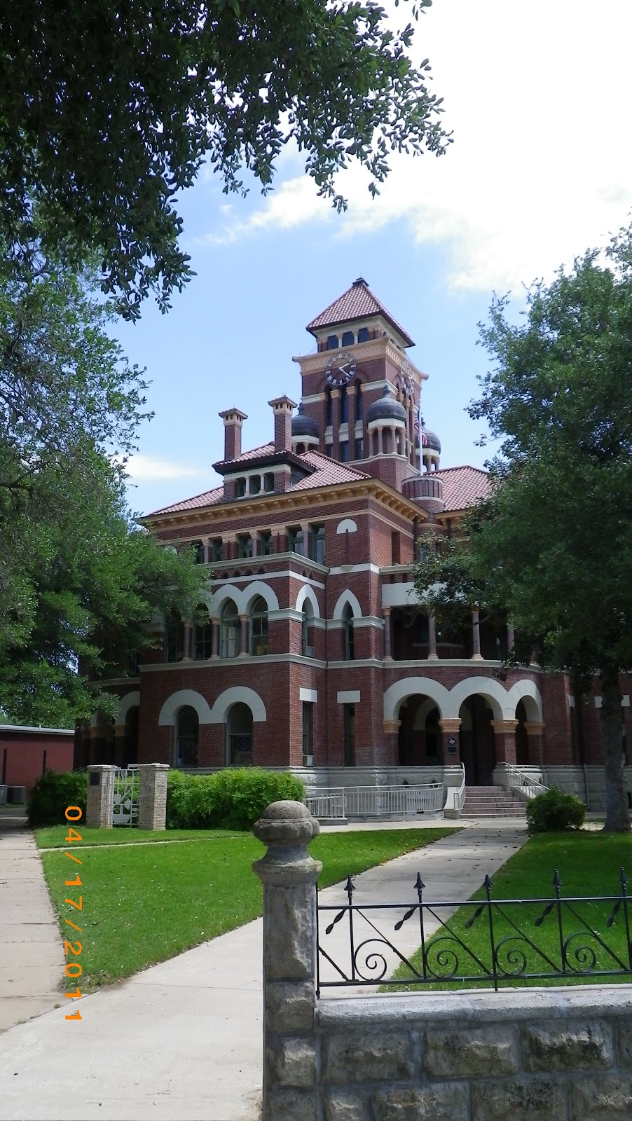 Texas Courthouse Tour Hallettsville, Gonzales, April, 17, 2011