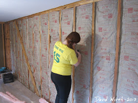 how to install insulation in walls, staple, fiber glass, R-13, R-19, R-30