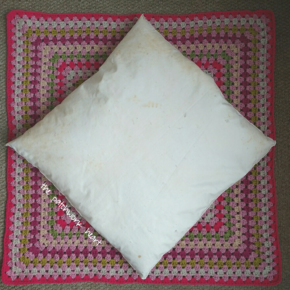 The Patchwork Heart Wrap Around Cushion Cover Tutorial