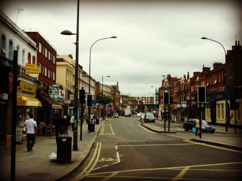 .Mirre syr. En tripp till Goldhawk Road, London