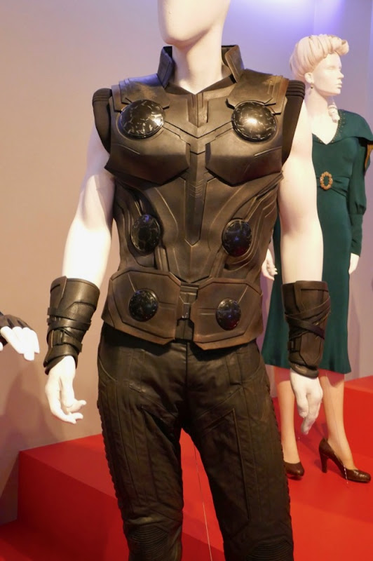 Avengers Infinity War Thor film costume