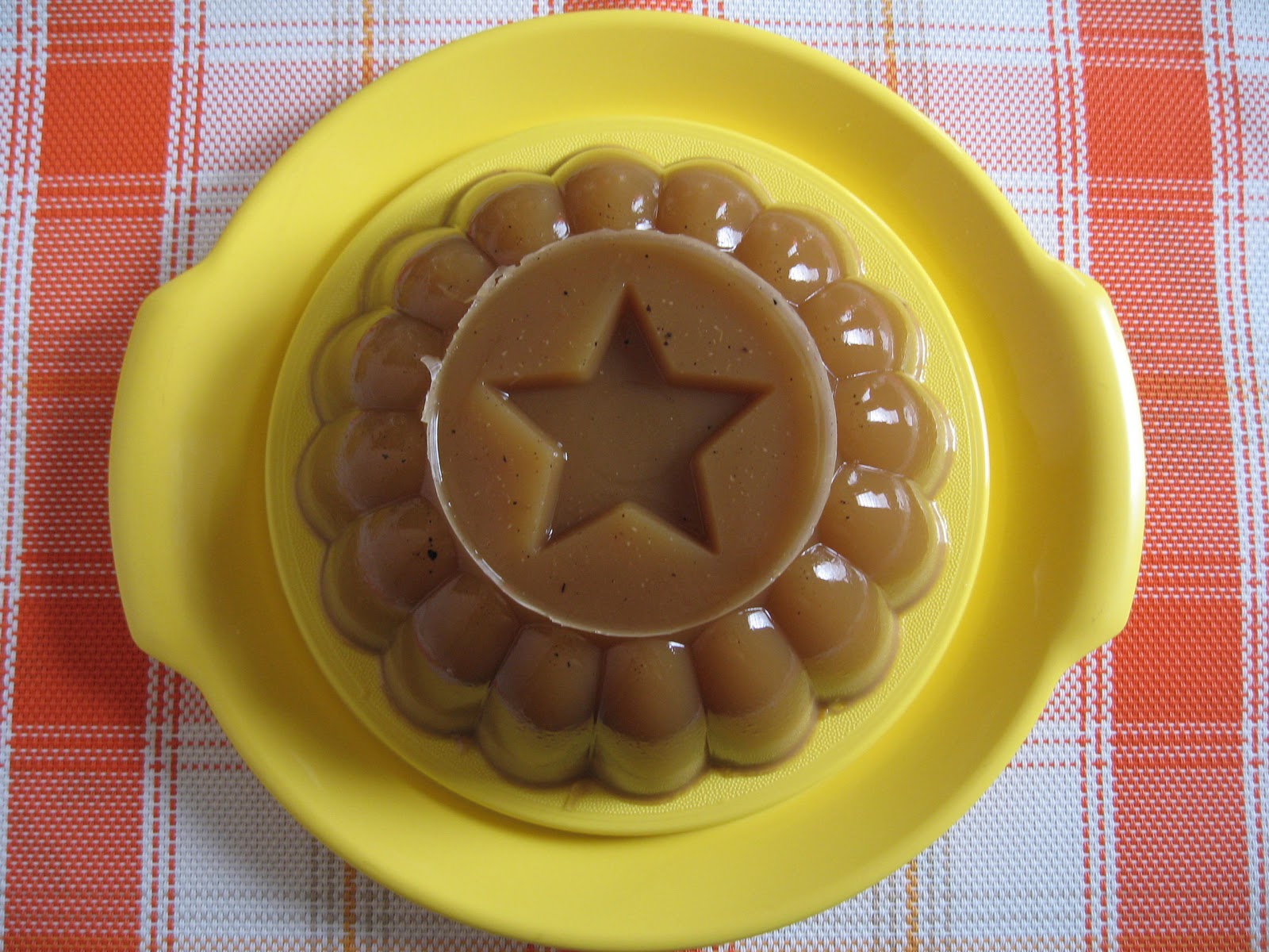 Sumptuous Flavours Palm Sugar Jelly 椰糖燕菜糕