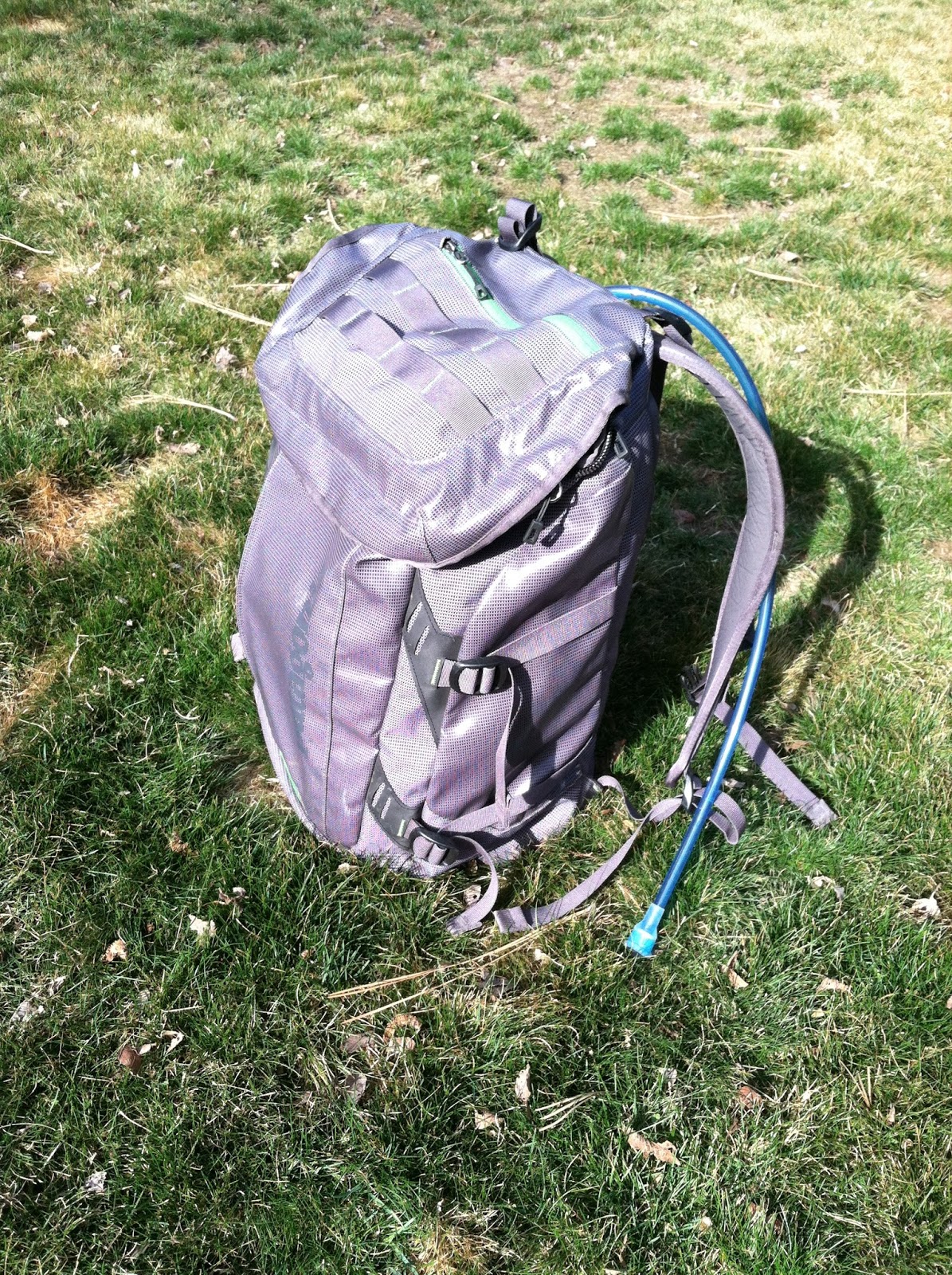 Patagonia Bend Back by popular demand Black Hole Bags