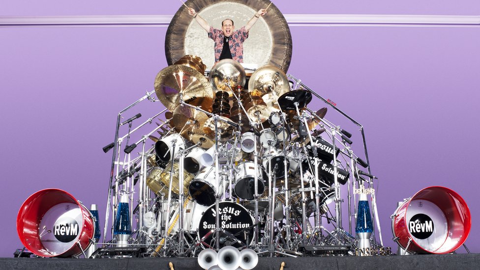 biggest+drum+set.jpg