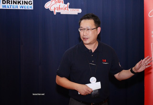 Lewis Wong, General Manager of 3M Industrial Business Group.