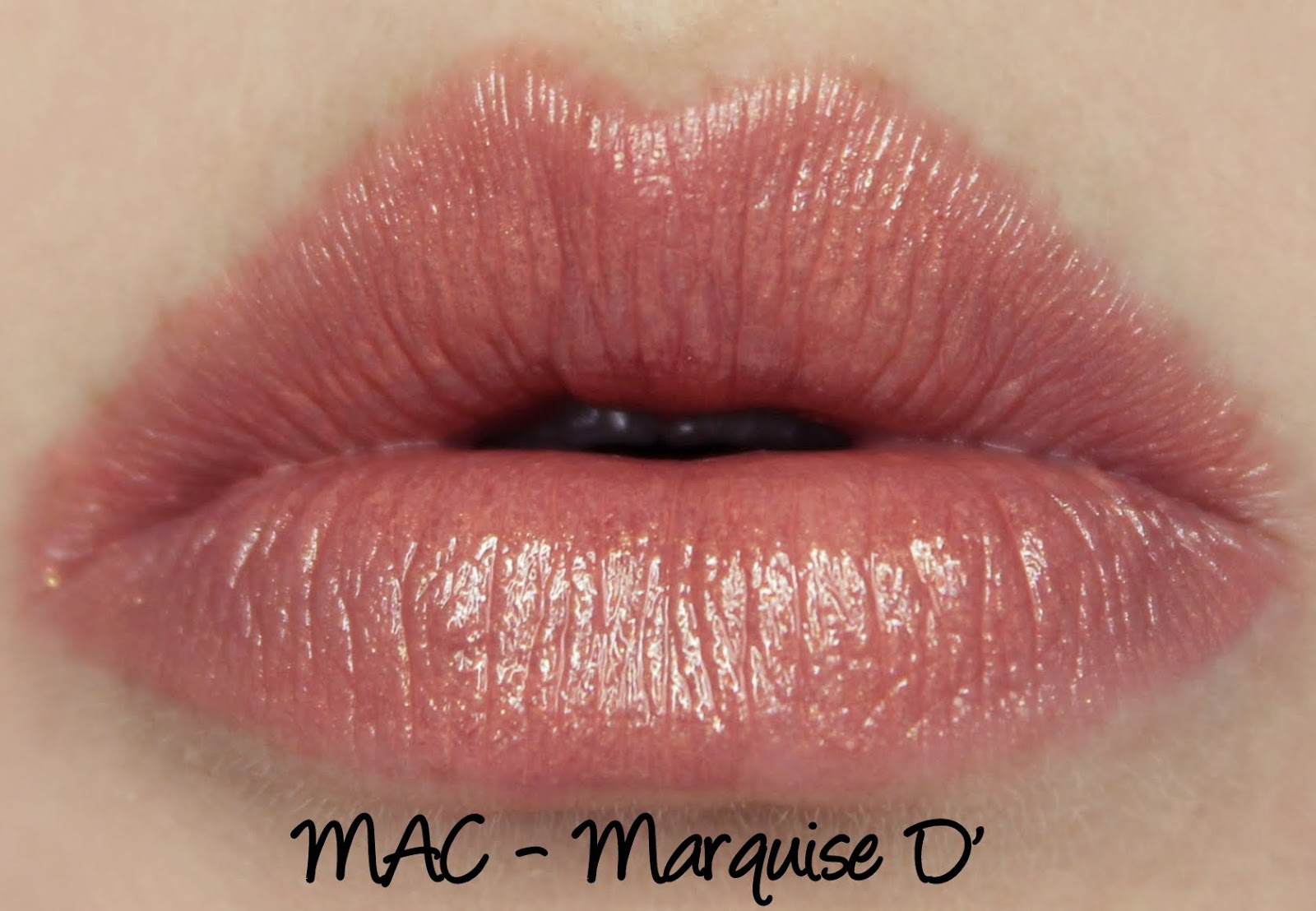 MAC Monday: Wonder Woman - Marquise D' Lipstick Swatches & Review
