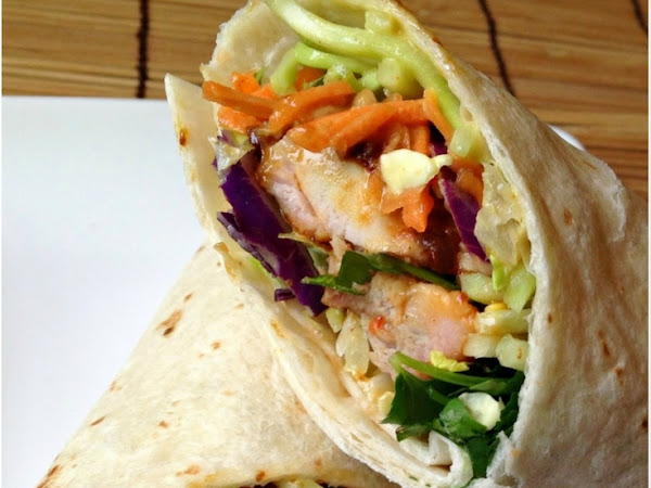 #AD: Easy Grilled Chicken Wraps with Peanut Coconut Curry Dressing Recipe
