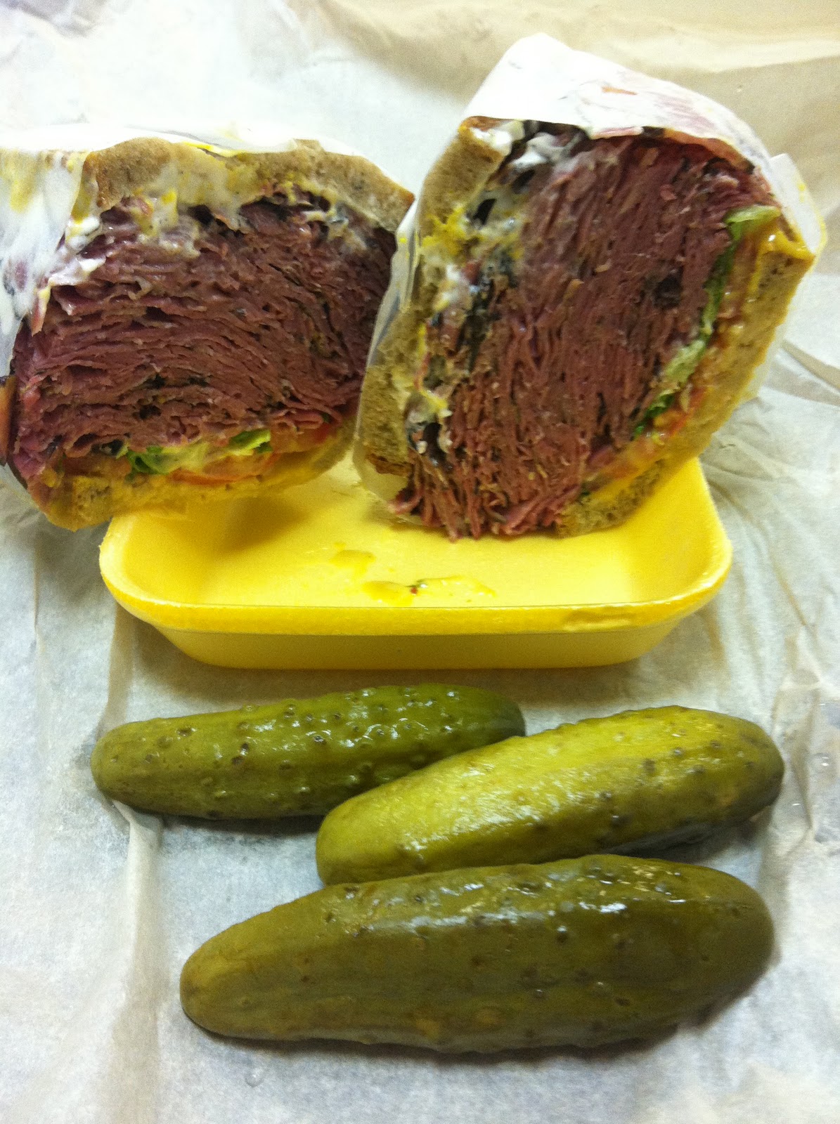 That Food Corned beef sandwich