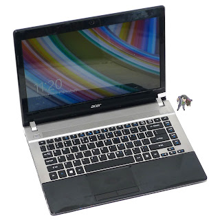 Laptop Acer Aspire V3-471 Core i5 Second di Malang