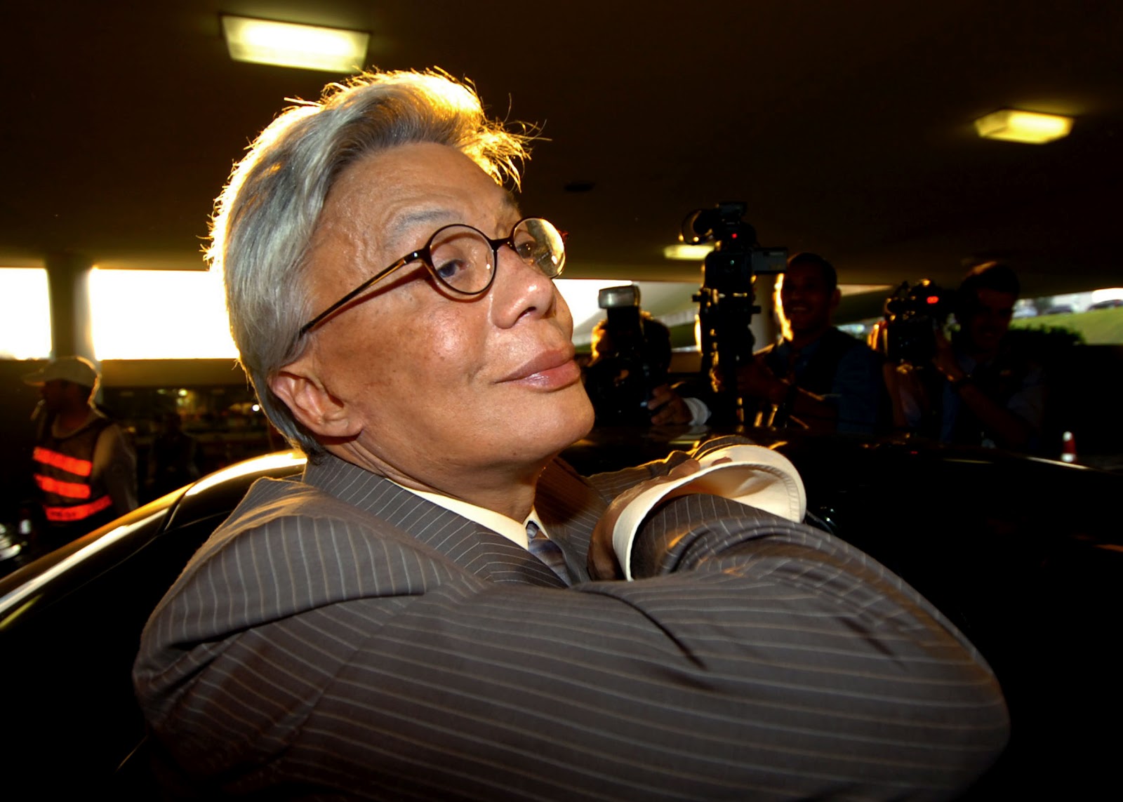 CLODOVIL (71 anos) Estilista * Elisário, SP (17/06/1937) + Brasília, DF (17/03/2009) GEMEOS CLODOVIL (71 anos) Estilista * Elisário, SP (17/06/1937) + Brasília, DF (17/03/2009) GEMEOS