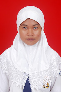 FOTO STUDIO CIREBON: Foto Siswa Kelas 9H Tahun 2010-2011
