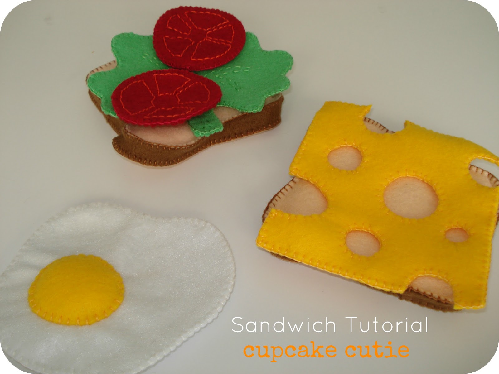 cupcake cutie FELT FOOD TUTORIALS + MORE