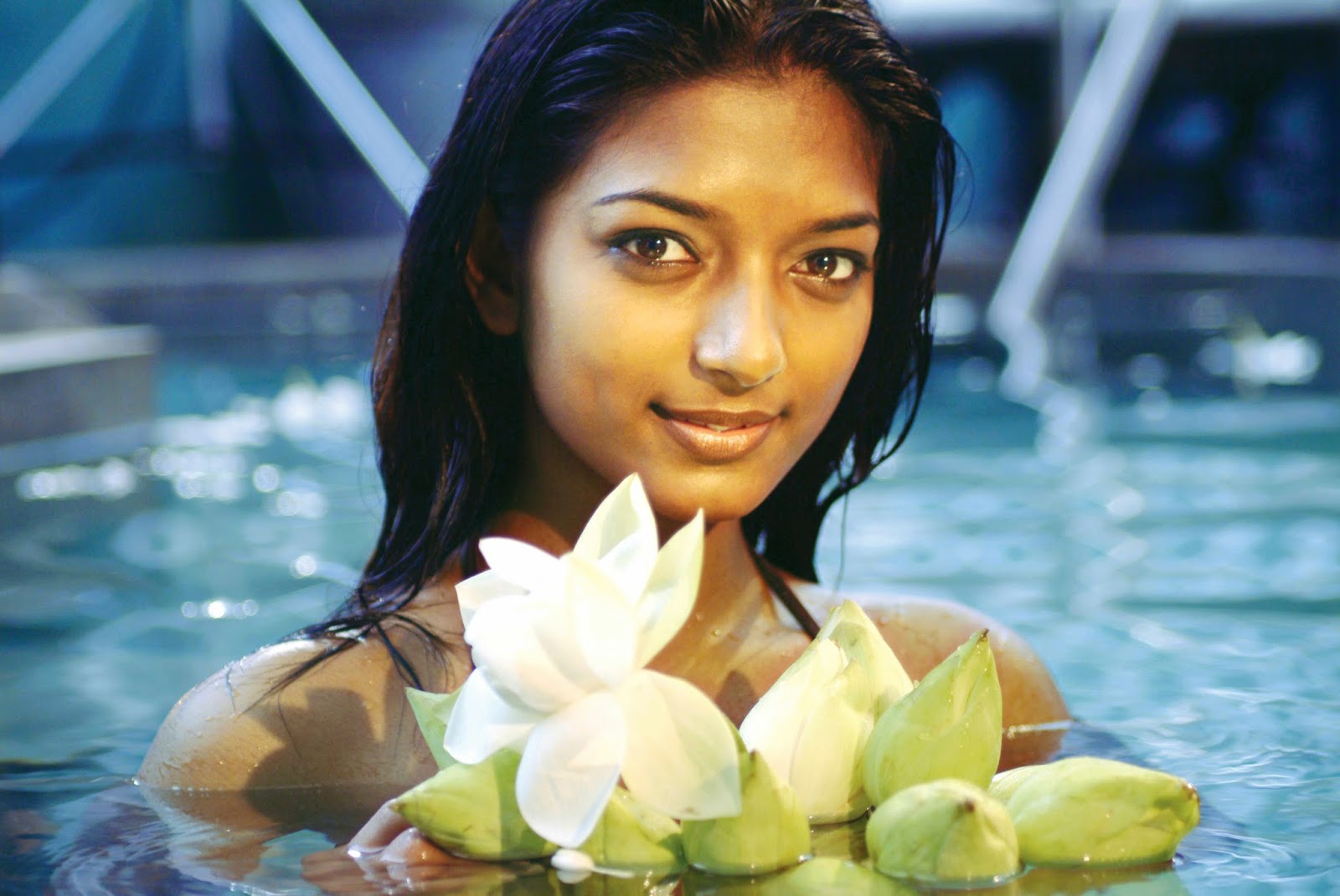 Шри ланка женщины. Девушки Шри Ланки. Красивые женщины Шри-Ланки. Шри Ланкийская девушка. Ланкийки.