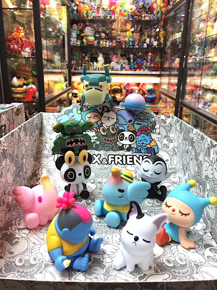 Unbox industries /& Friends Blindbox Wave 1-Traveler Elfie
