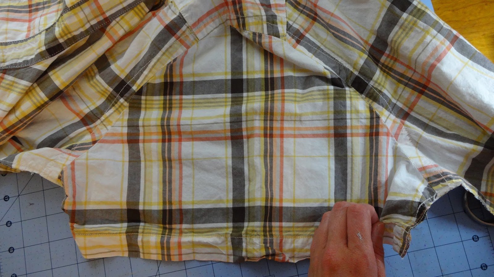 SeeMeSew Tutorial Mens buttonup shirt to boys