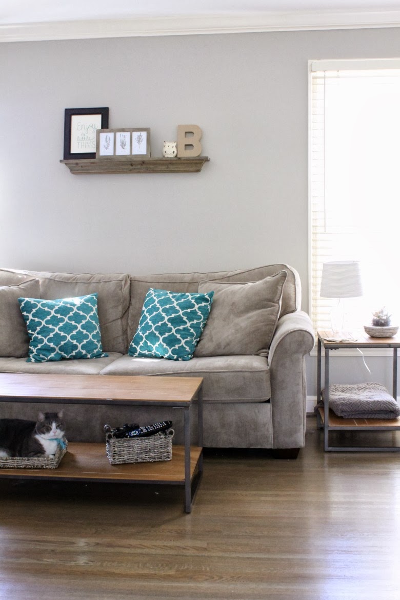 Modern rustic living room | Meet the B's