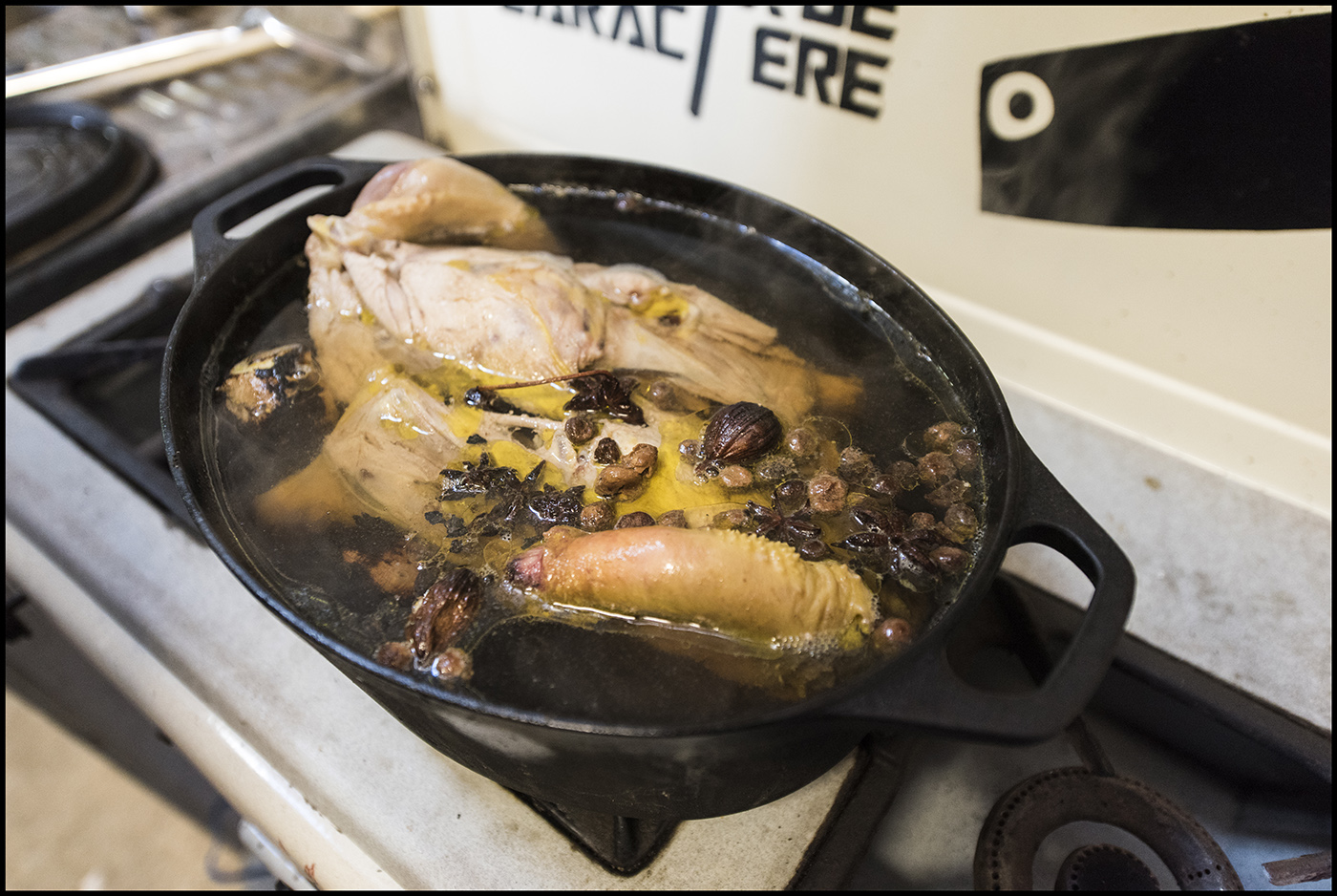 Cuisine de caractère Bouillon de poulet "pho ga"