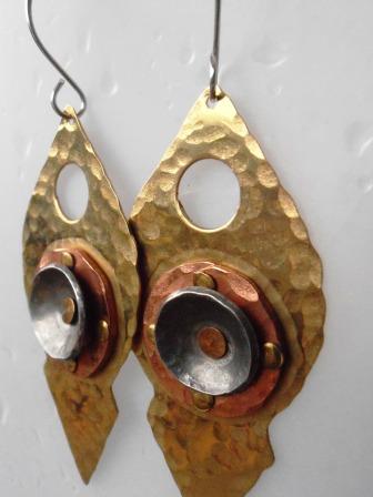 divajools Bold as Brass