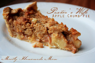 Pastor's Wife Apple Crumb Pie from www.anyonita-nibbles.com