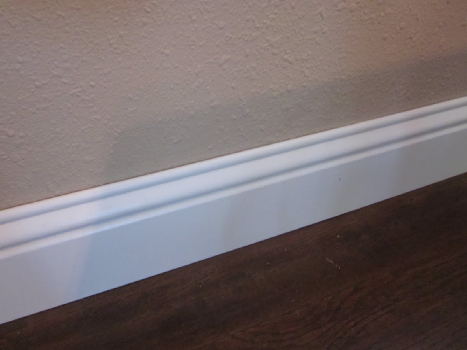 Pictures Of Baseboard And Molding 113