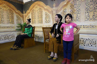 ra kartini de arca statue art museum yogyakarta