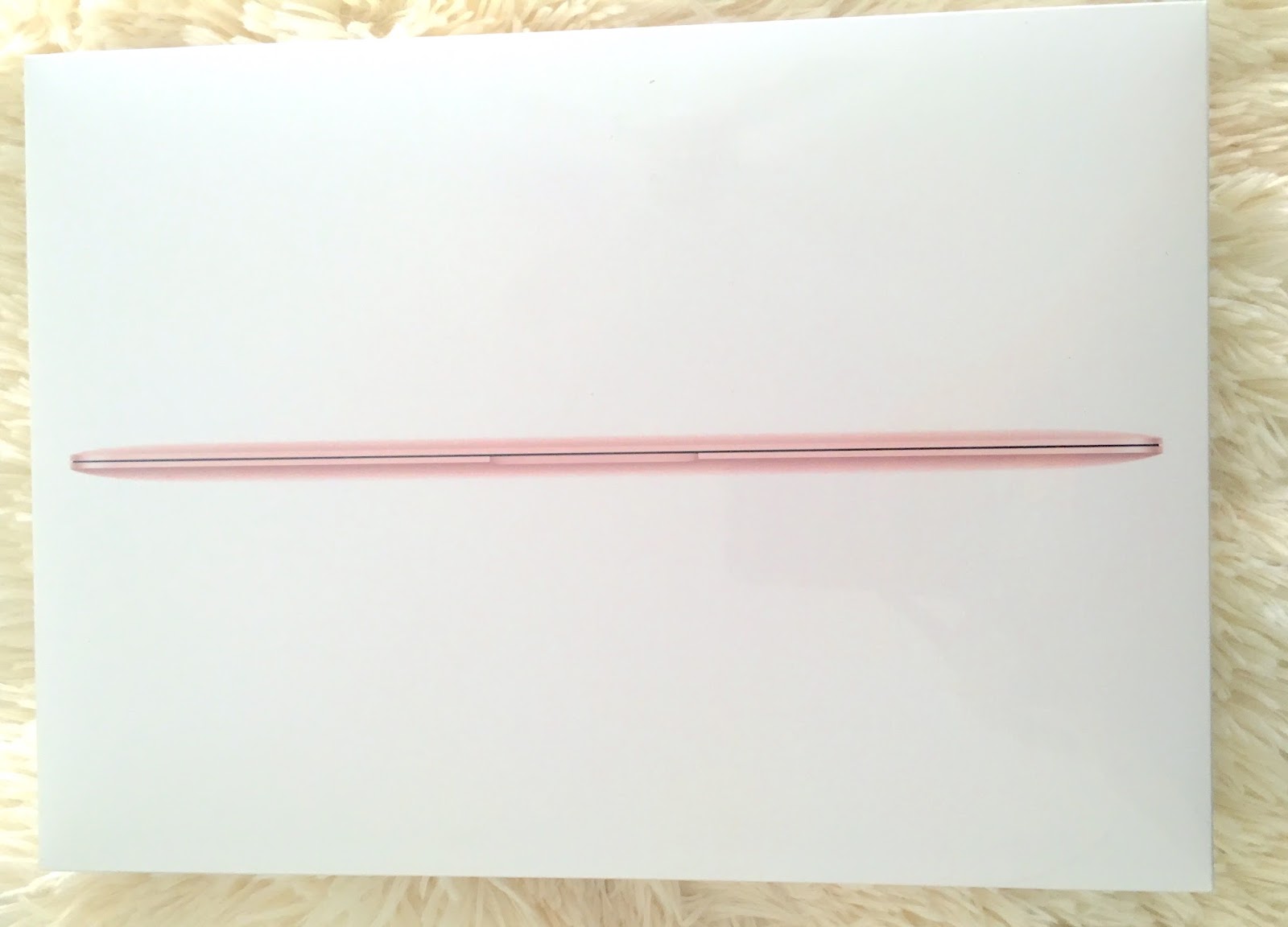 Macbook 12inch Rose Gold + USBC to USB Adapter