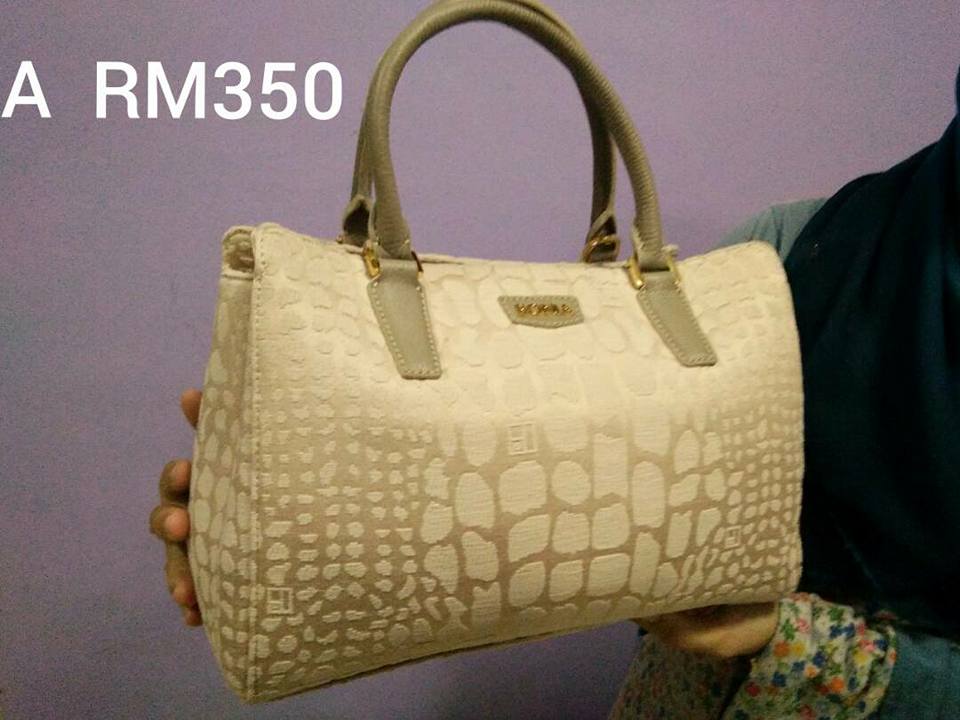 Rm480 termasuk postage Handbag - New Bonia Original