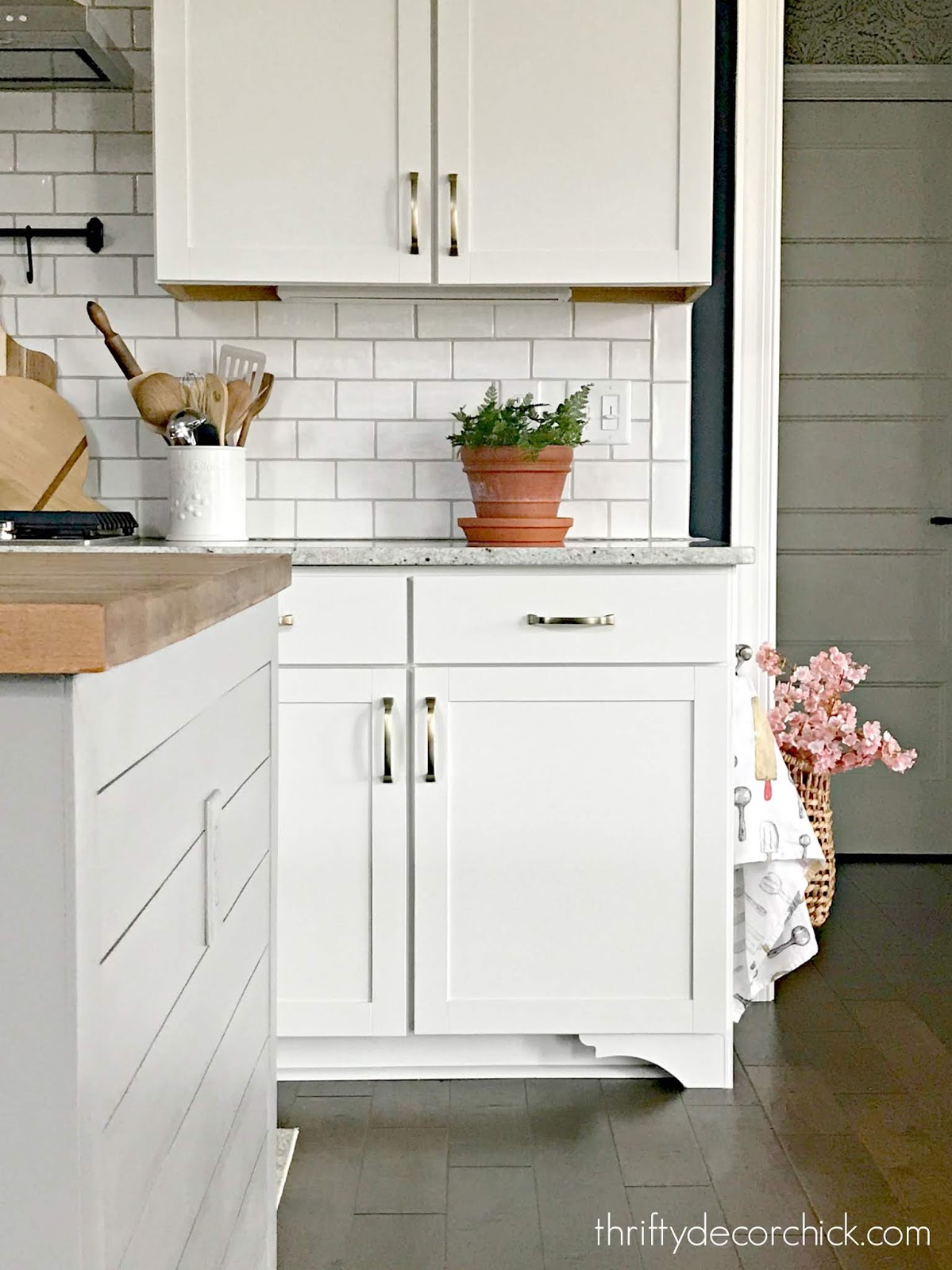 Little projects that add character to kitchen