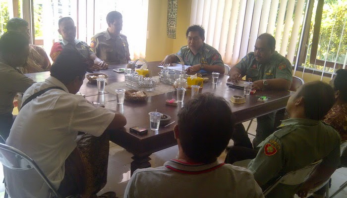 Delapan Warga Curi Pasir Mangkir dari Panggilan