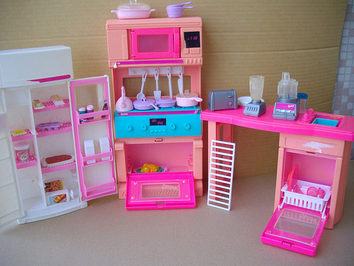 barbie kitchen 1990s