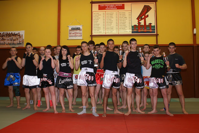 LES JEUNES COMBATTANTS DU GALA DE ST HILAIRE DU 23/03/12