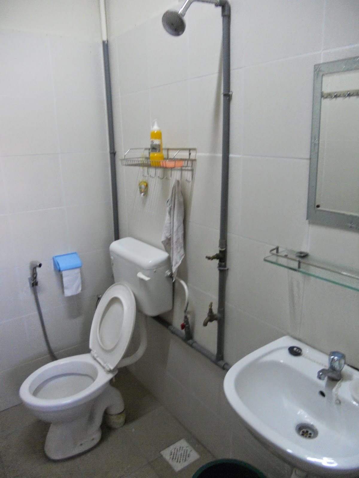 HOMESTAY JOHOR BAHRUTAMPOI OFF JALAN SKUDAI JB TAMAN JOHOR HOMESTAY