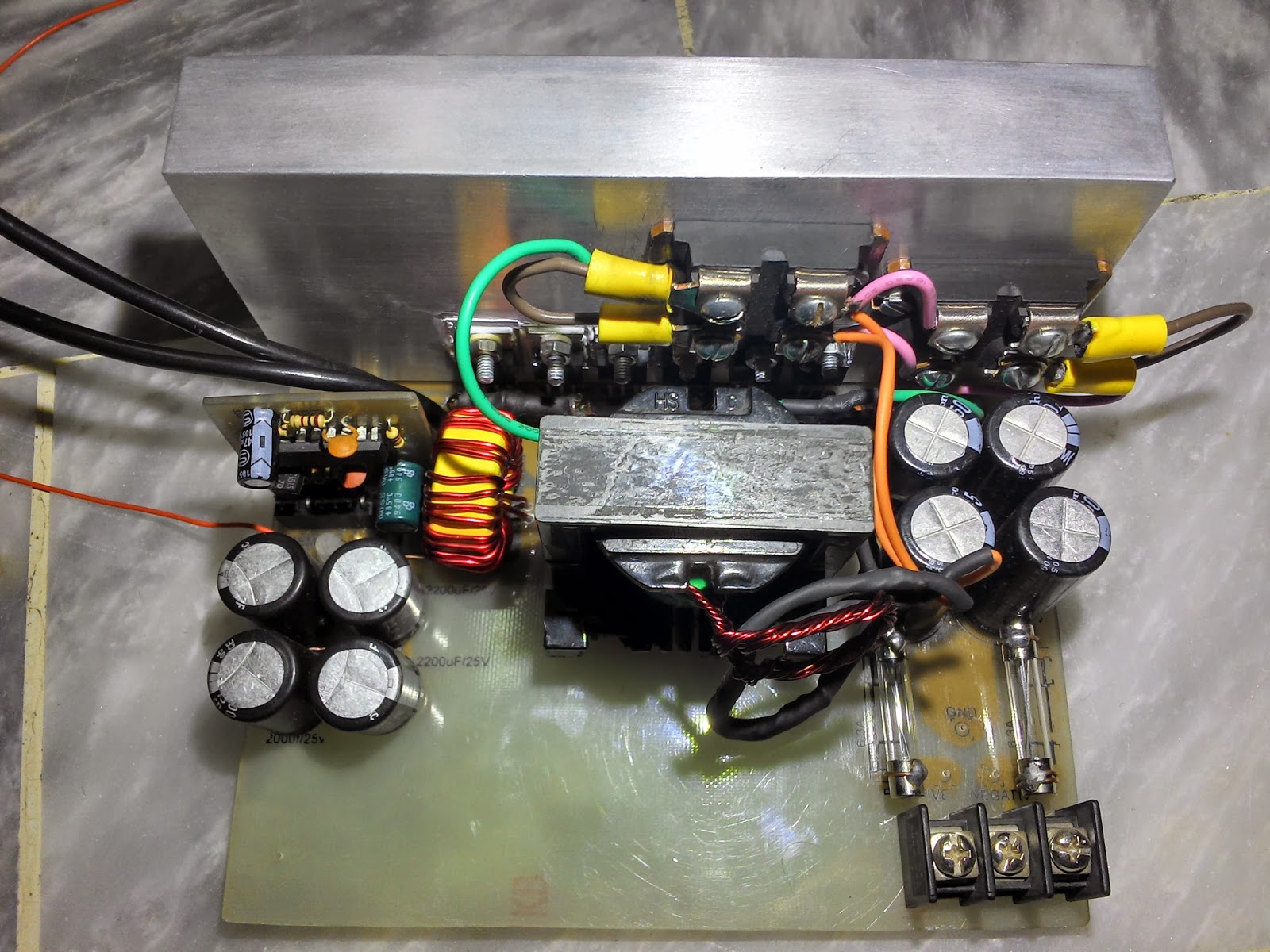 MOBILE ZONE: power supply circuit diagram
