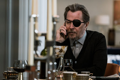 The Courier 2019 Gary Oldman Image 3