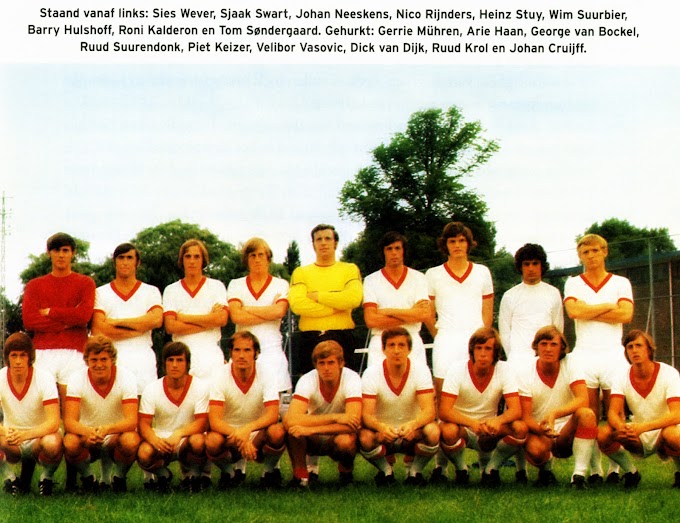 AJAX AMSTERDAM 1970-71. By Voetbal Sterren.