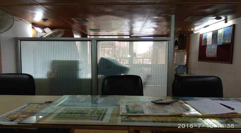 Textual description of firstImageUrl