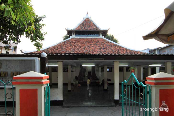 masjid angke jakarta
