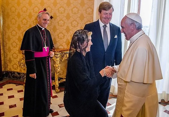King Willem-Alexander and Queen Maxima attended a special meeting with Pope Francis at the Apostolic Palace. Queen wore Dolce & Gabbana black dress