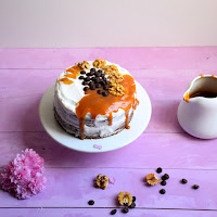  Bolo de café, nozes e caramelo salgado