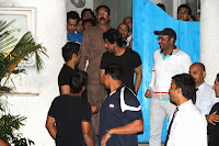  Shahrukh,Sehwag and Gautam Gambhir Snapped At Olive Bar
