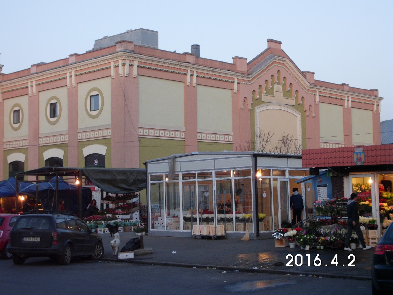 CATALIN STOCHITA Modernizez "Piata de Flori Cosbuc" la fel ca in