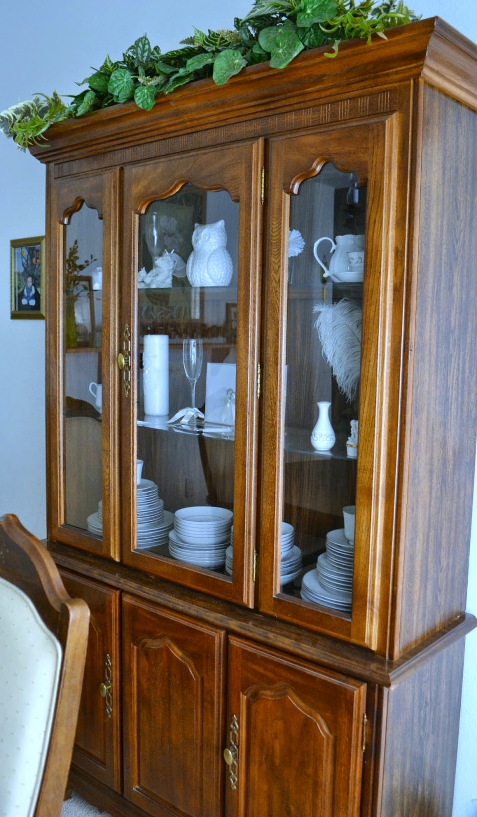 It's A Mom's World: Dining Room Hutch Makeover Reveal