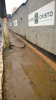 Esquinas e calçadas no Rio Vermelho durante dias de chuvas